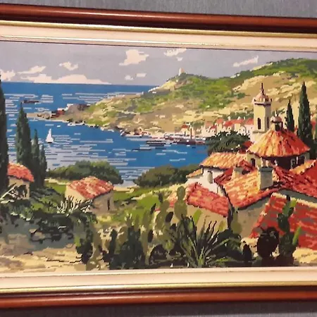 Agreable Et Spacieux 2 Pieces, Avec Grande Terrasse Apartment Menton