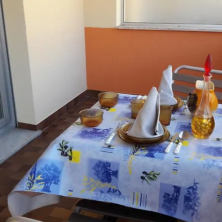 Apartment Agreable Et Spacieux 2 Pieces, Avec Grande Terrasse *