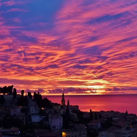 Apartment Agreable Et Spacieux 2 Pieces, Avec Grande Terrasse Menton